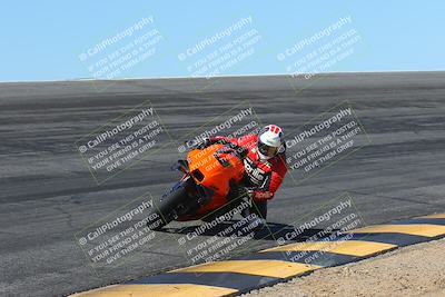 media/Mar-24-2025-Moto Forza (Mon) [[57ce5c5cff]]/1-Advanced Group/Session 2 (Bowl)/